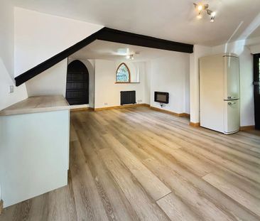 1 bedroom link detached house to rent - Photo 1