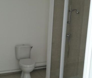 Location Appartement 1 pièce 23m² MONDEVILLE 14120 - Photo 4