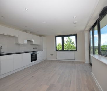 1 bedroom duplex flat to rent - Photo 3