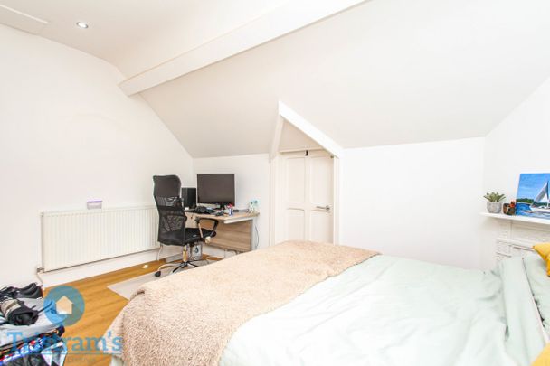 1 bed Detached House for Rent - Photo 1