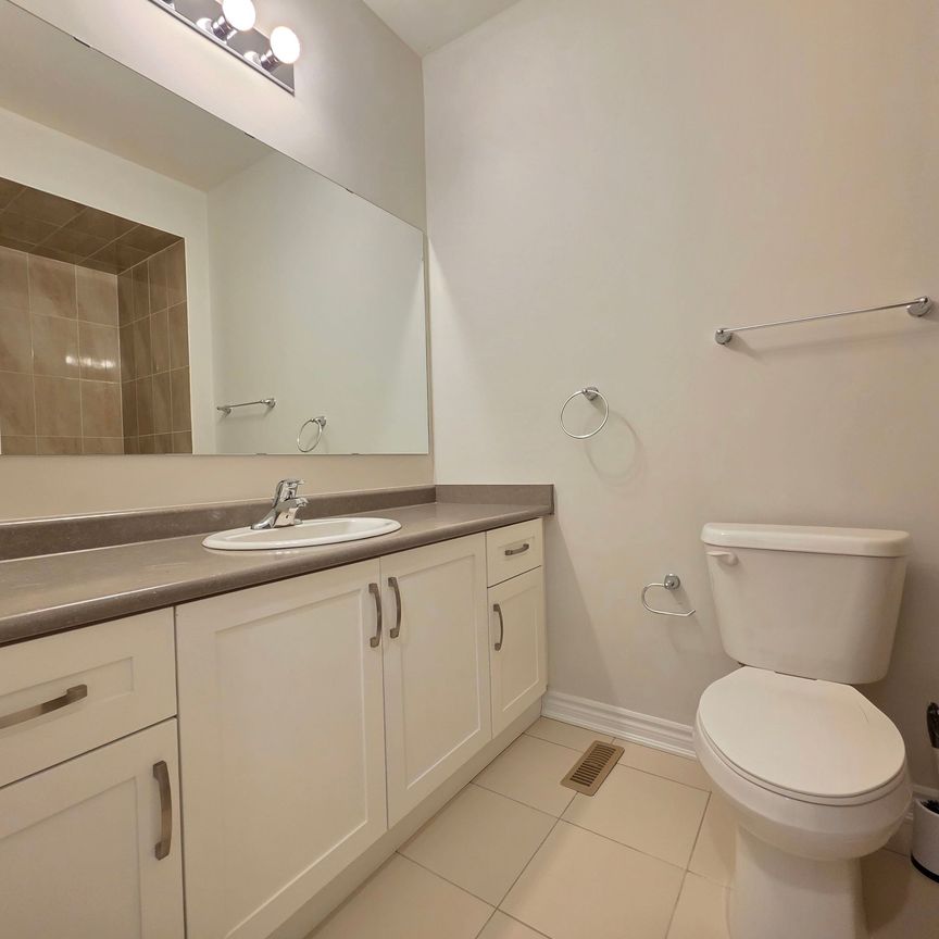 For Lease - 41 hARVEST Avenue, Tillsonburg, Ontario - Photo 1