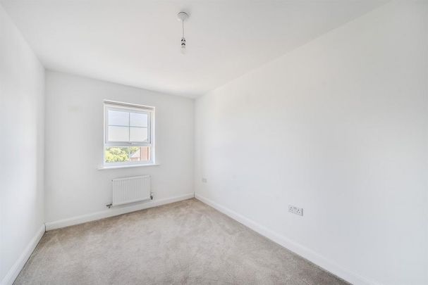 4 bedroom townhouse to rent - Photo 1