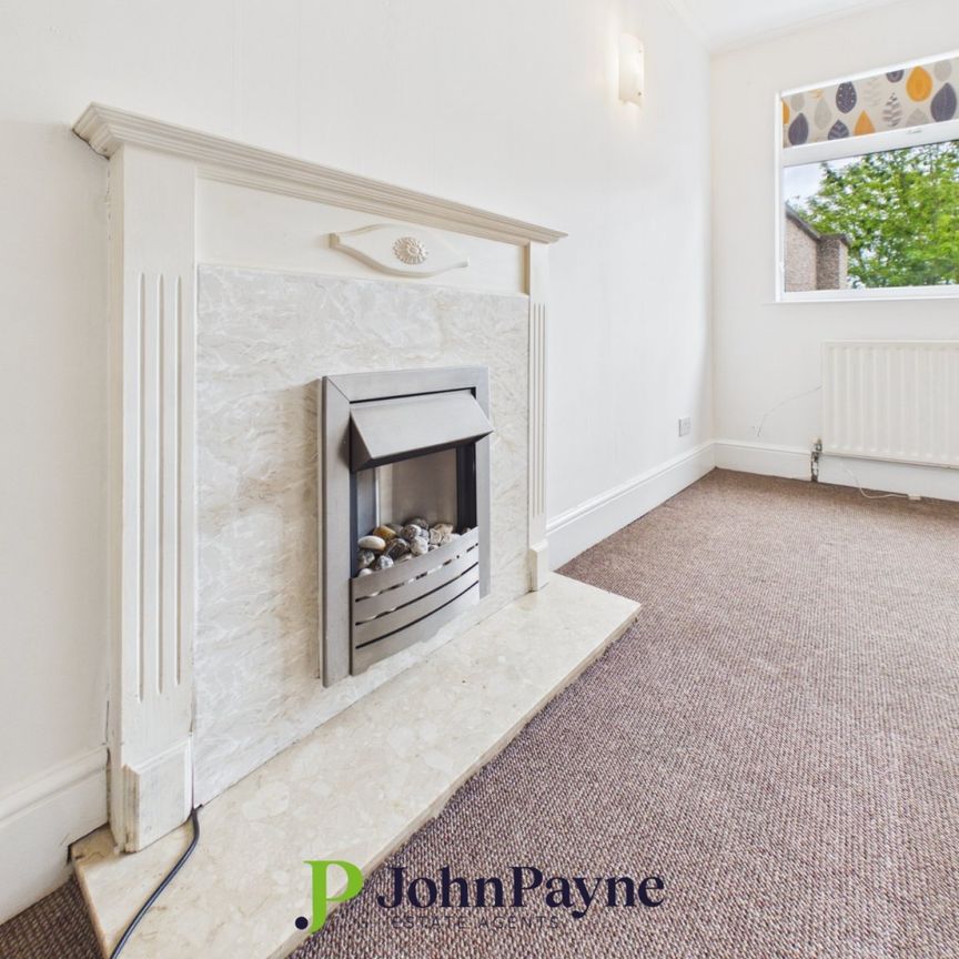 Stonebury Avenue, Eastern Green, Coventry, CV5 7FW - Photo 1