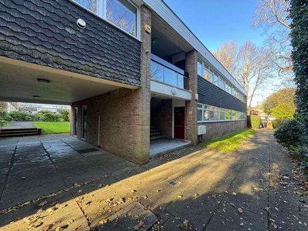 Estria Road, Edgbaston, Birmingham, B15 - Photo 2