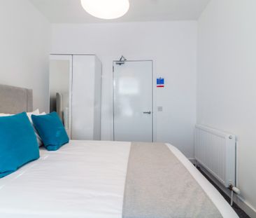 2 bedroom apartment to rent - Photo 4