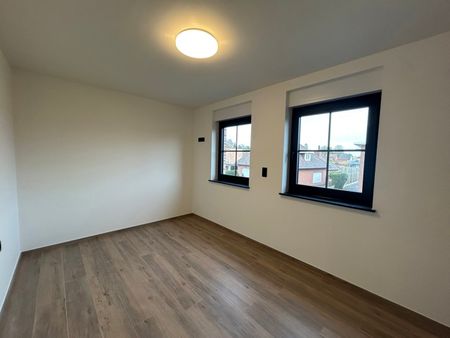 Half vrijstaande nieuwbouwwoning - Photo 3