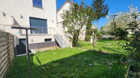 House - Photo 5