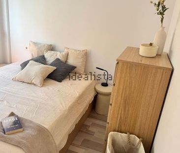 Alquiler de piso en Calle Parodi Hermanos, 23 - Photo 2