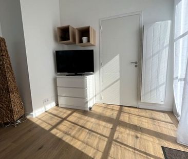 Location Appartement 1 pièce 28m² - Photo 2