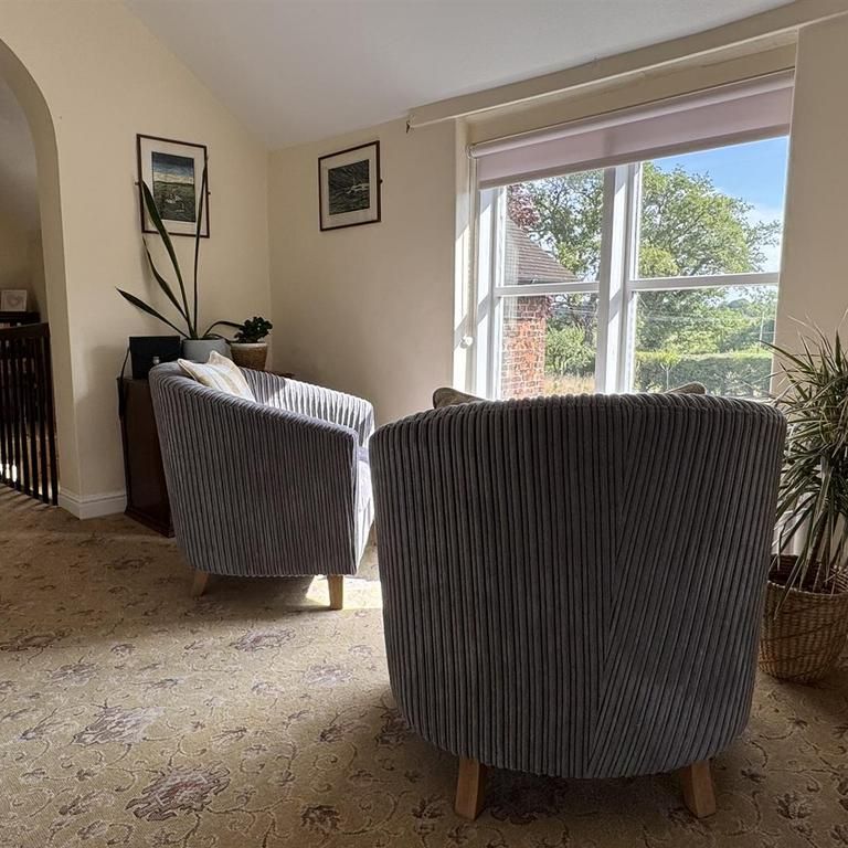 6 bedroom house to rent - Photo 1