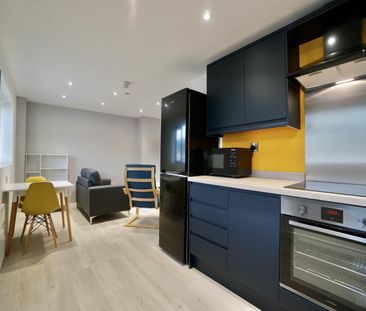 Apartment 2, 14 Deiniol Road - Photo 2