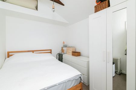 2 Bed Flat, Myrtle Road, E17 - Photo 4