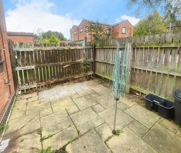 1 bedroom semi-detached house to rent - Photo 5