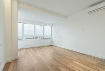 4 Bedroom Apartment with a view, Restelo, Lisboa