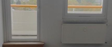Wohnung mit Balkon im Erdgschoß! - Photo 1