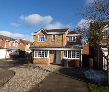 4 bedroom detached house to rent - Photo 3