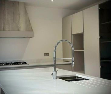 3 bedroom apartment to rent - Photo 6