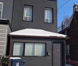 House for Rent in Leslieville - Photo 4