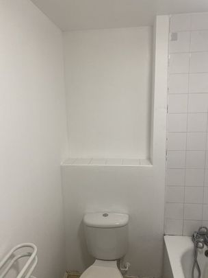 Room in a Shared Flat, Maltings Close, E3 - Photo 1