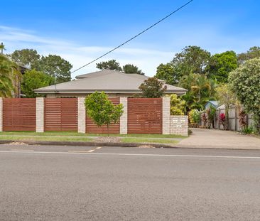Spacious Coastal Living with Private Yard in Central Caloundra - Photo 5
