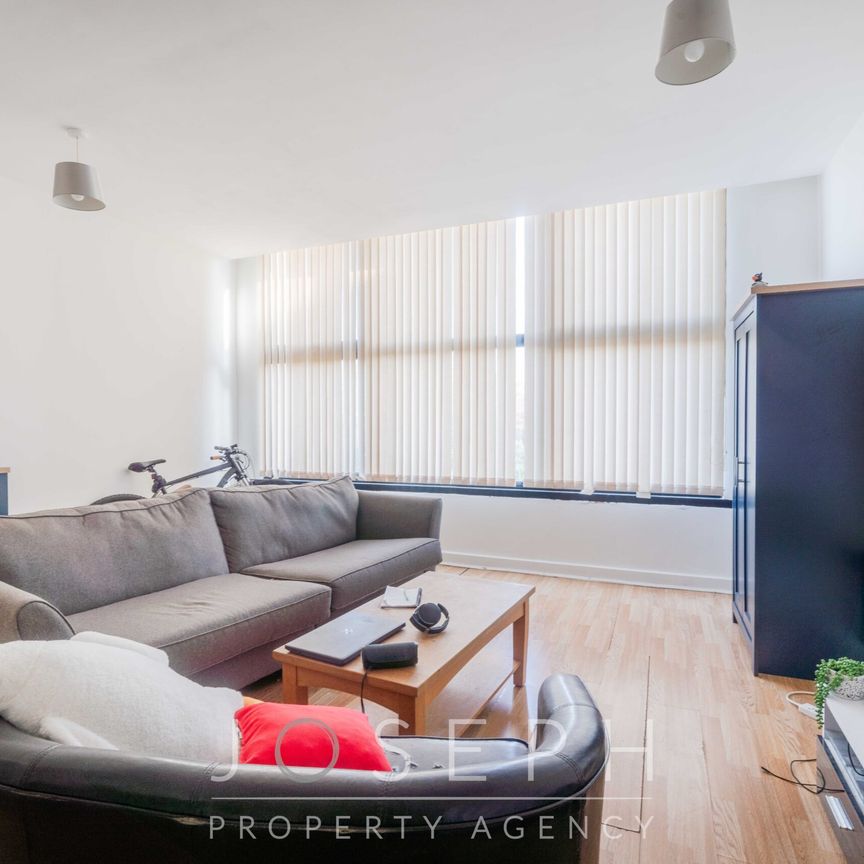 Franciscan Way, Ipswich, IP1 - Photo 1