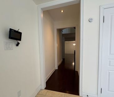 For Lease - 73 Barletta Drive, Vaughan, Ontario - Photo 5