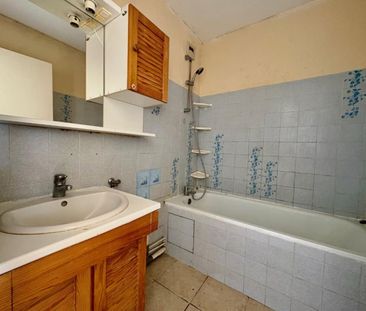 APPARTEMENT T3 A LOUER A ROANNE - PARC DES SPORTS - Photo 6
