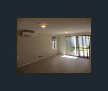 8 Wandina Way, Golden Bay, WA 6174 - Photo 3
