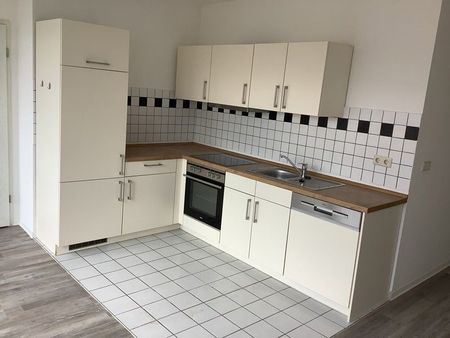 Wohnglück - Frisch sanierte - ansprechende 3-Zi.-Wohnung mit Balkon und Einbauküche - Foto 5