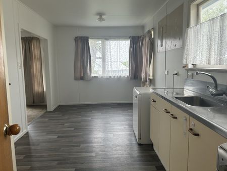 36 Scott Avenue, Owhata - Photo 3