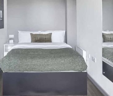 Premium En-suite - Photo 6