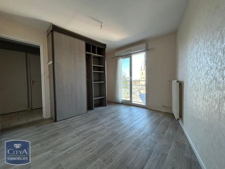 Location Appartement 3 pièces 68m² LUNERAY 76810 - Photo 3