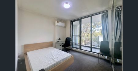 Fully Furnished North-Facing 3-Bedroom + Study (Potential 4th Room) Apartment with Pool & Parking - Photo 5