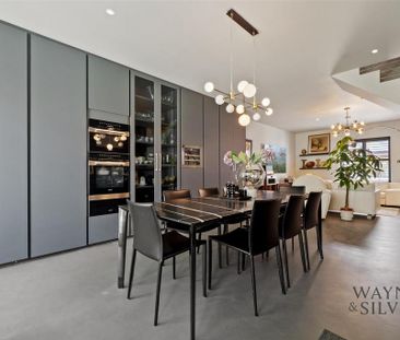 3 bedroom detached house to rent - Photo 3