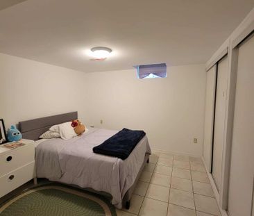 For Lease - 112 Trafalgar Square Unit# Lower, Vaughan, Ontario - Photo 4