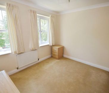 3 bedroom mews to rent - Photo 5