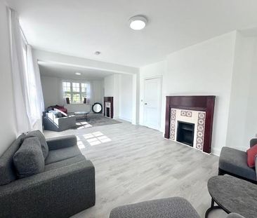 3 bedroom detached house to rent - Photo 3