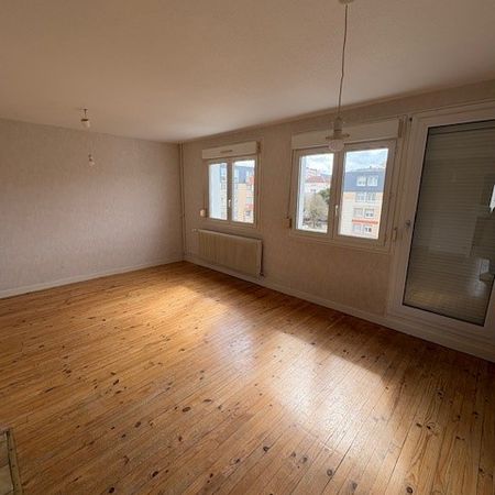Location - Appartement T3 - 64 m² - Besançon - Photo 4