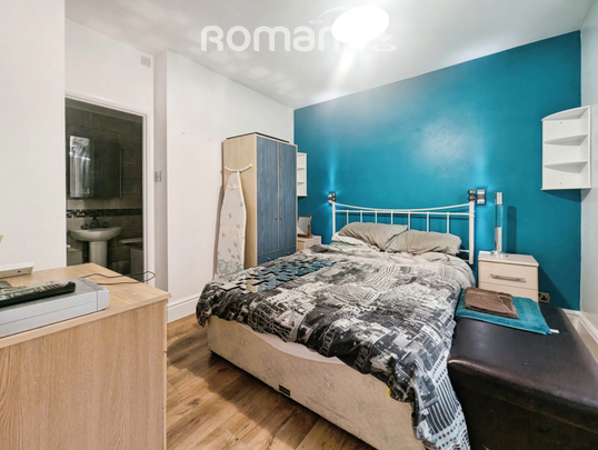 1 bedroom flat to rent - Photo 1