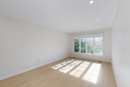 For Lease - 57 Cassandra Crescent, Richmond Hill, Ontario - Photo 4