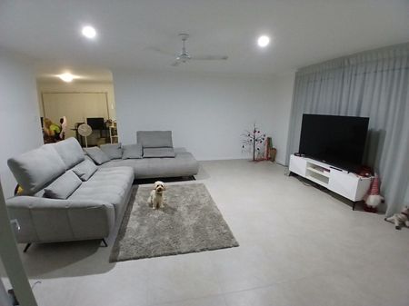 Two Fully Furnished Rooms For Rent - Photo 5