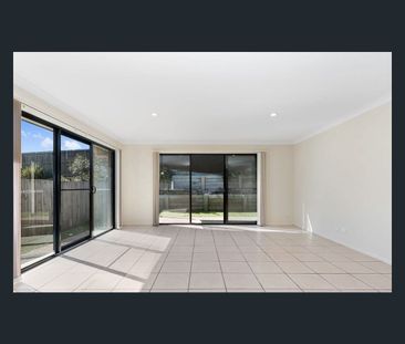 10 Madison Rd, Coomera, Qld 4209 - Photo 6