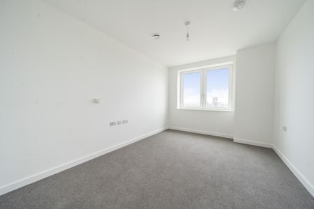 St Pauls Road, Barking, London, IG11 - Photo 3