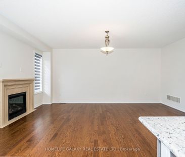 For Lease - 29 Bromfield Street, Whitby, Ontario - Photo 2