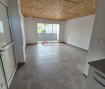 Location Appartement 1 pièce 30m² LE TAMPON 97430 - Photo 2