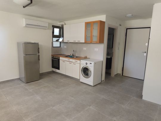 Studio/Γκαρσονιέρα για ενοικίαση - Χαϊδάρι, - Φωτογραφία 1