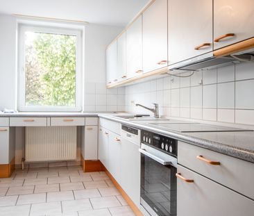 Schick renovierte 3 Zimmerwohnung mit Balkon und Tiefgarage im Zent... - Foto 1