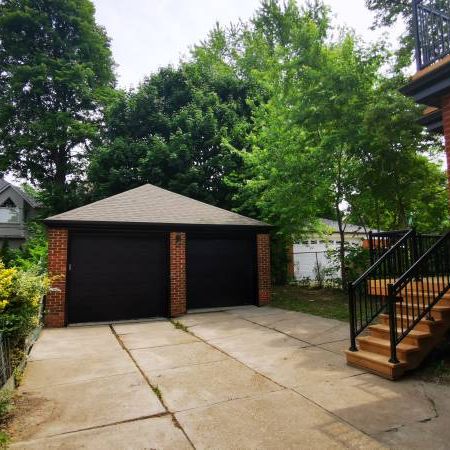 Newly renovated basement apartment w/Parking - Photo 3