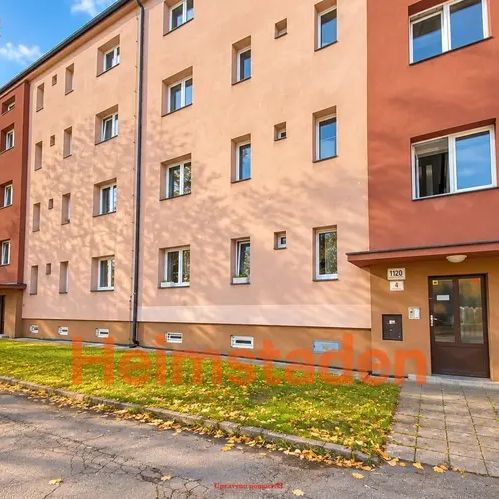 Pronájem bytu 1+kk 28 m - Photo 1