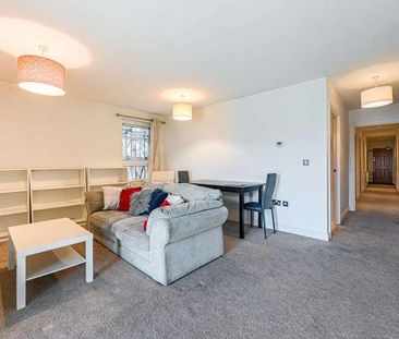 Erebus Drive, Woolwich, SE28 - Photo 3